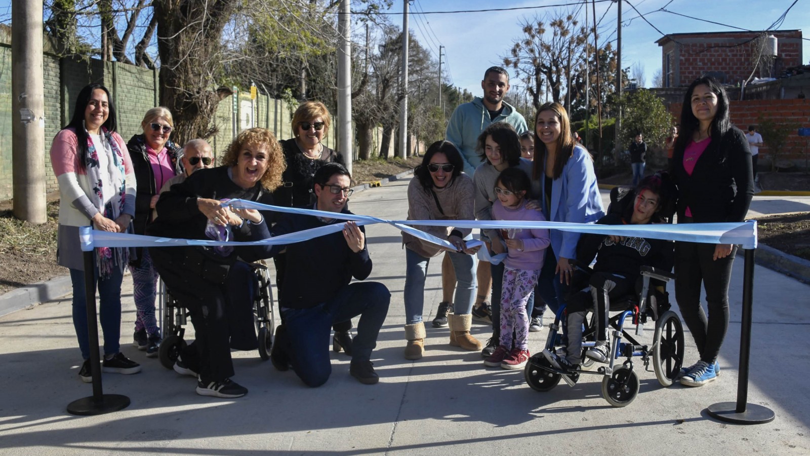 Nardini inauguró una nueva obra de pavimentación en la ciudad de Los Polvorines
